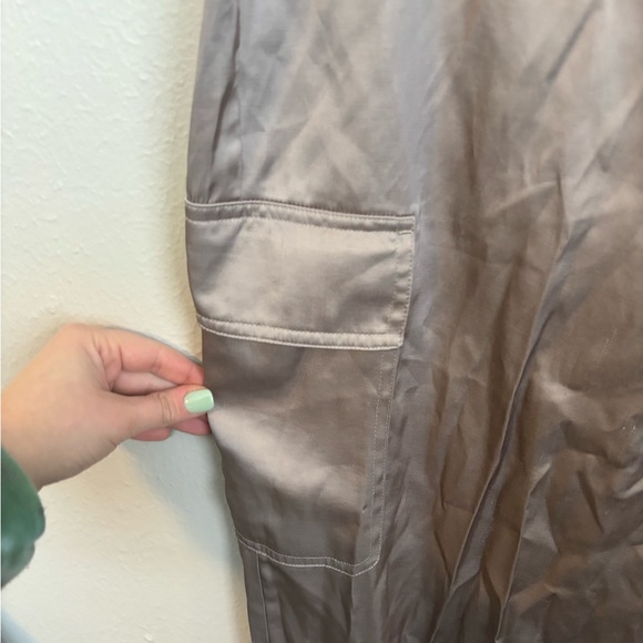 Abercombie Belted Baggy Satin Cargo Pant size  31 - Picture 10 of 14